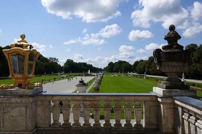 Munich Private Guided Walking Tour Including Nymphenburg Palace - Meeting Point