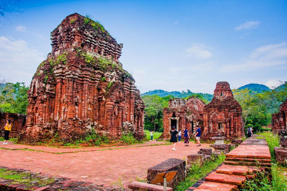 My Son Sanctuary With Thu Bon River Cruise: Hoi an / Da Nang - Hindu Temple Complex