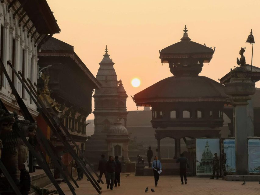 Nagarkot Sunrise With Bhaktapur Sightseeing Tour - Key Highlights