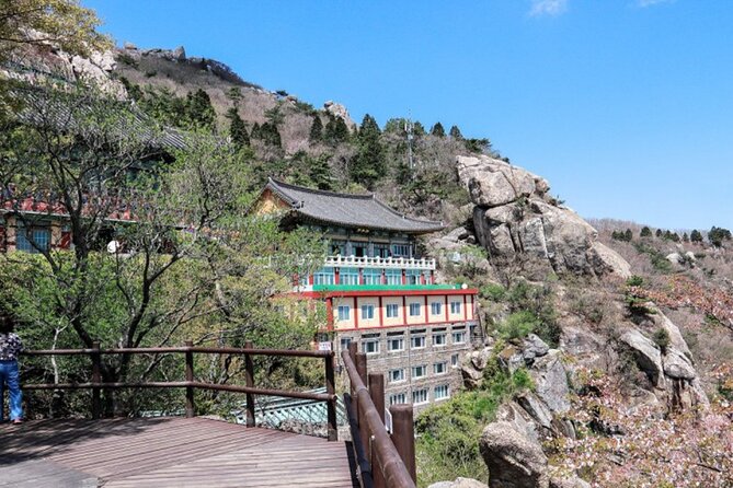 Namhae Geumsan Boriam Hermitage Day Tour From Busan - Itinerary Details