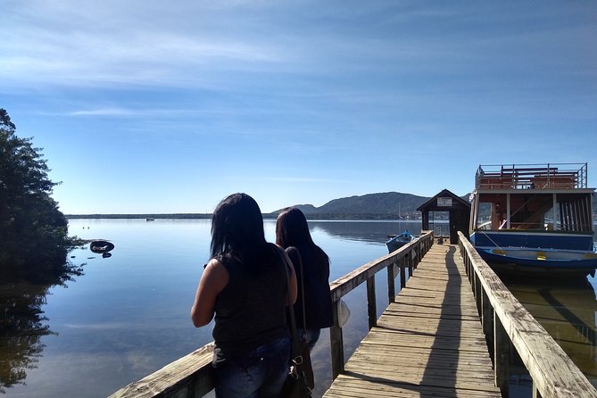 Navigate the Local Culture of Costa Da Lagoa - Traditional Activities and Festivals