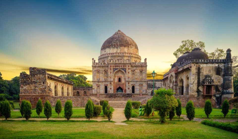 New Delhi: Private New Delhi Half Day Guided City Tour - Tour Experience Highlights