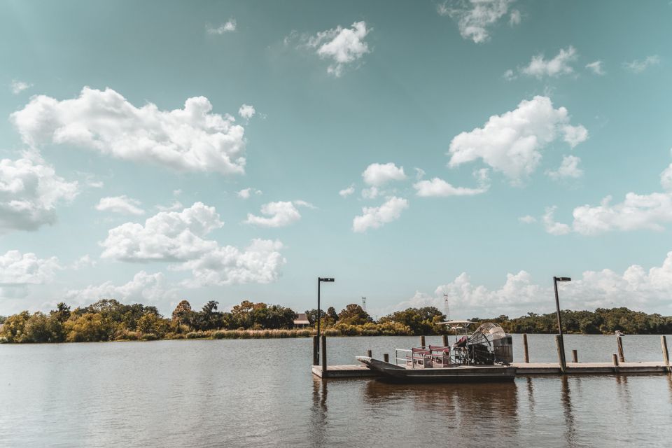 New Orleans: High Speed 16 Passenger Airboat Ride - Experience Highlights