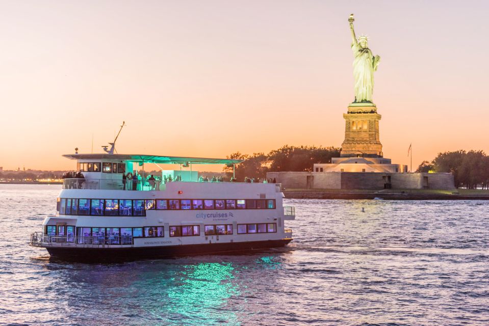New York City: Alive After Five Cocktail Cruise - Experience Highlights
