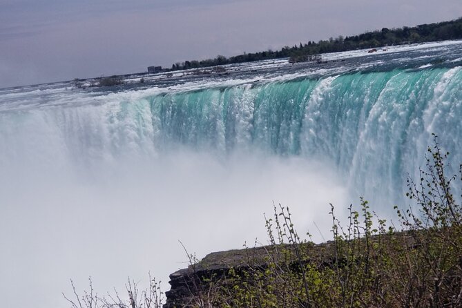 Niagara Falls Day Tour From Toronto With Fast Track Niagara Cruise - Meeting and Pickup Information