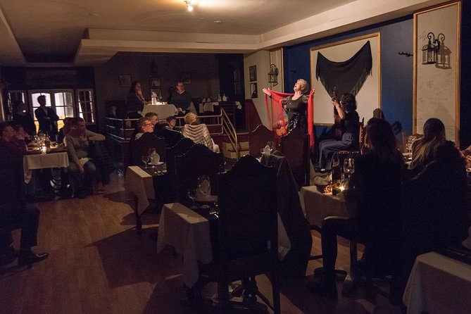 Night Tour in Porto With Dinner & Fado Show - Booking Information and Policies