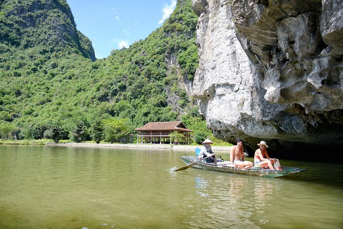 Ninh Binh Daily Tour: Hoa Lu - Tam Coc Boat Trip and Bike - Itinerary Details