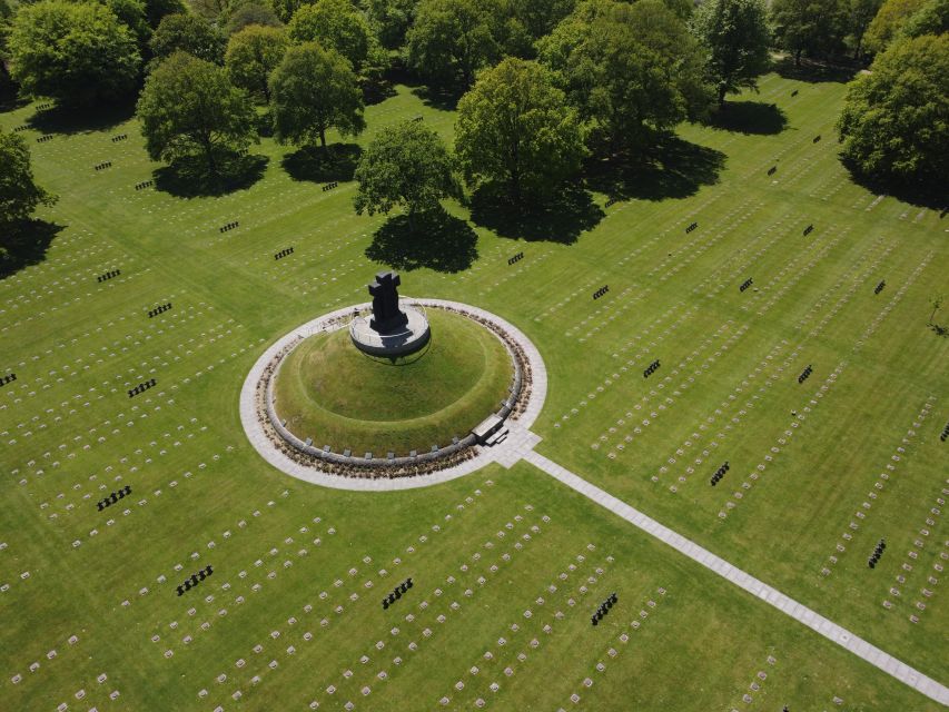 Normandy: Private Guided Tour With a Licensed Guide - Experience Highlights