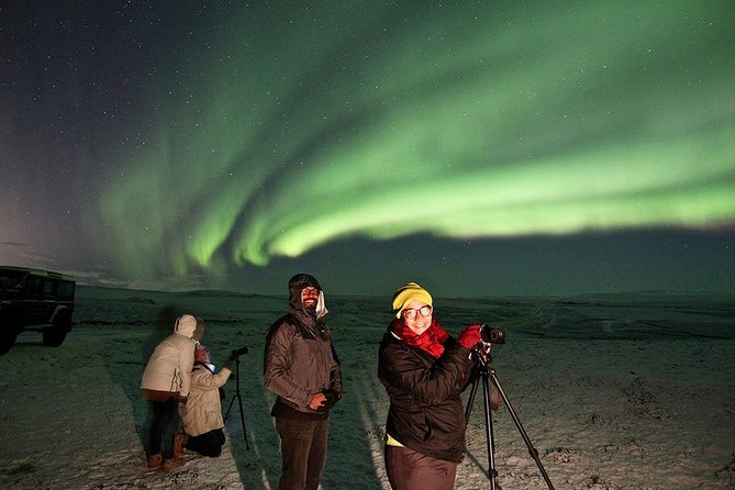 Northern Lights and Stargazing Small-Group Tour With Local Guide - Tour Inclusions