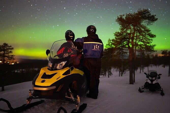 Northern Lights Snowmobile Hunt - Witness the Magic of Aurora
