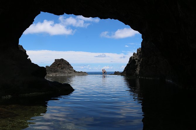 Northwest Terraces and Volcanic Pools 4x4 Full Day Tour - Customer Reviews