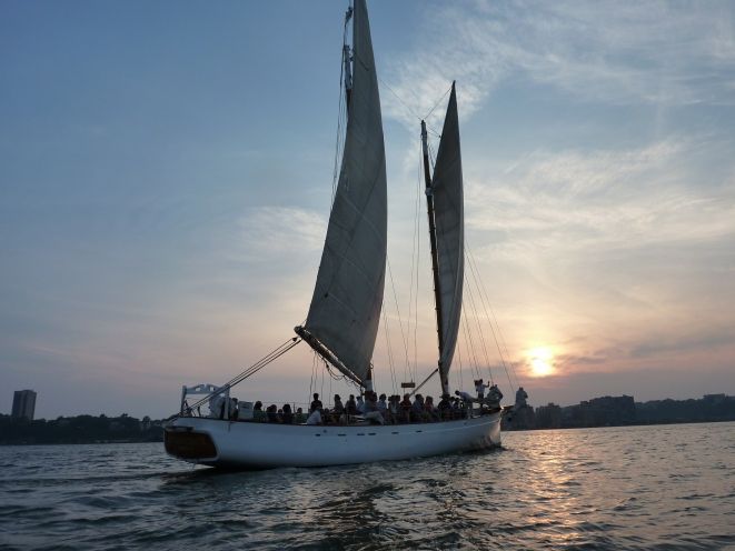NYC: Sunset Sail Aboard Schooner Adirondack - Sail Experience