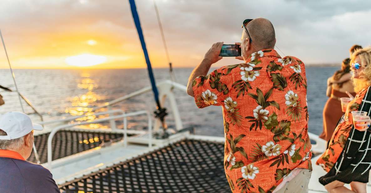 Oahu: Diamond Head Cruise With Drinks & Appetizers - Experience Highlights