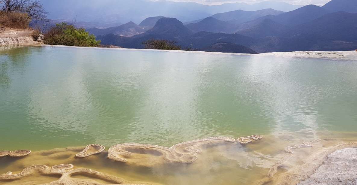 Oaxaca: Hierve El Agua Waterfalls Hiking Tour - Hierve El Agua Visit