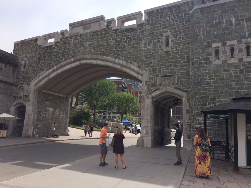 Old Quebec City Self-Guided Walking Tour and Scavenger Hunt - Activity Details