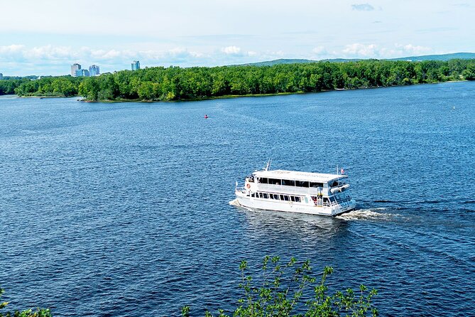 Ottawa Boat Cruise - Pauls Boat Line - Pricing and Booking Information