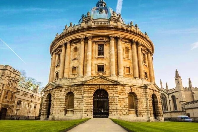 Oxford Official University & City Tour - Historical Colleges Exploration