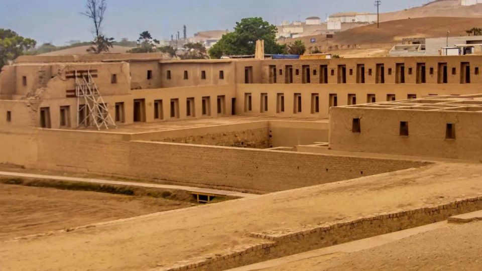 Pachacamac Inca Ruins & The Larco Museum Guided Tour - Experience Highlights