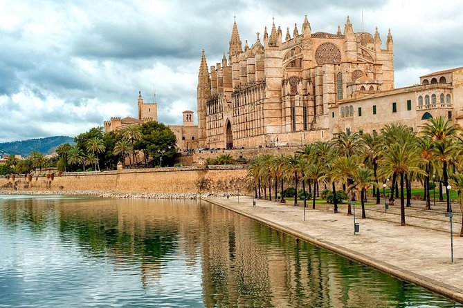 Palma De Mallorca Guided Tour With Hotel Pick up - Reviews and Ratings