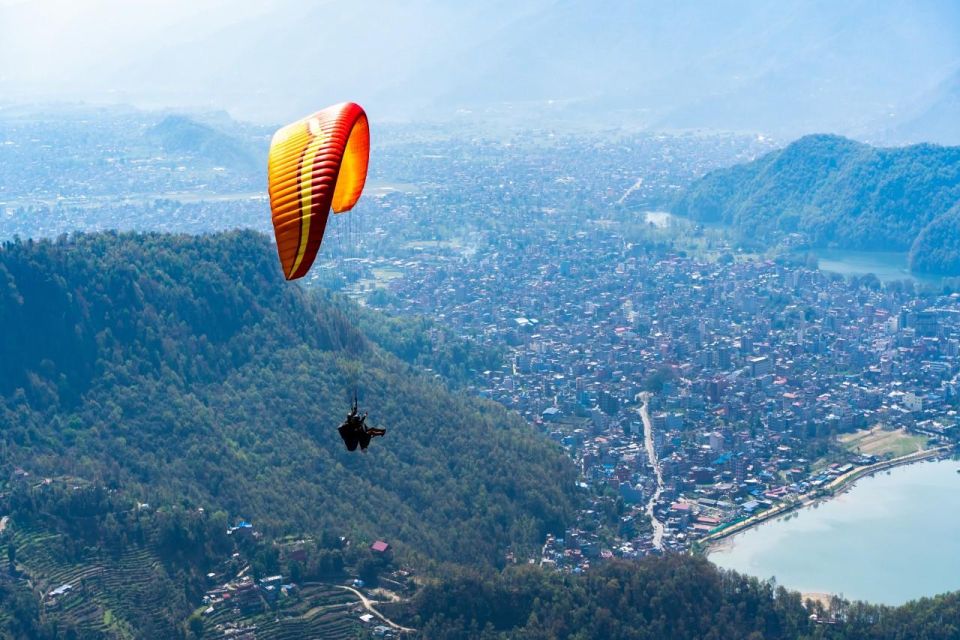 Paragliding in Pokhara - Language Options for Instructors