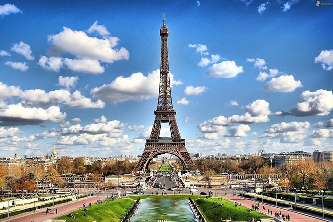 Paris in a Day VIP and Private Tour With Pick-Up and Drop-Off - Included Services