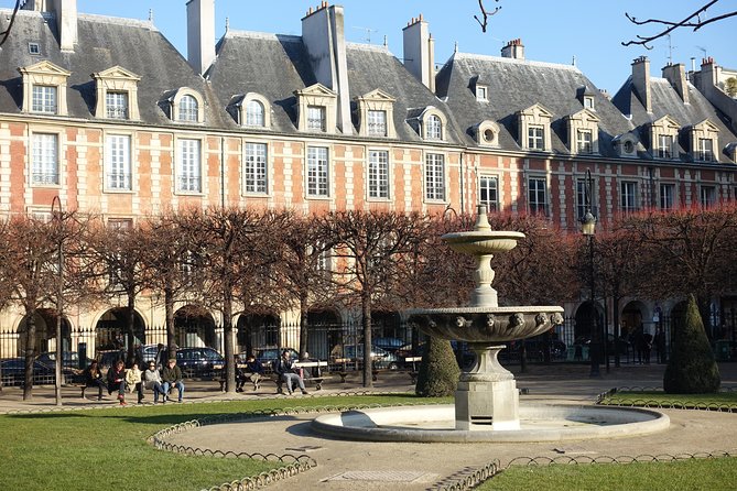 Paris: Marais Highlights Self-Led Smartphone Tour - Timing and Availability