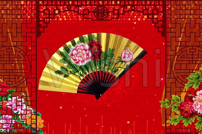 Peking Opera - Traditional Costumes and Makeup