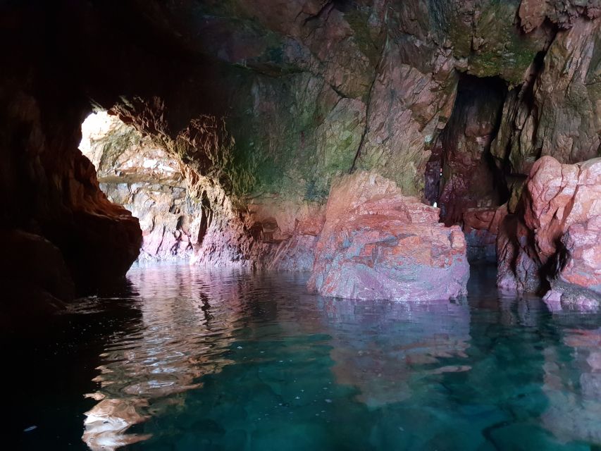Peniche: Berlengas Roundtrip and Glass-Bottom Boat Cave Tour - Starting Point and Group Size