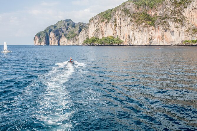 Phi Phi Islands From Phuket Speedboat Transfer With Pickup Service - Inclusions