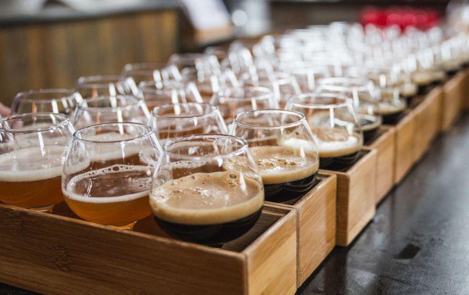 Philadelphia: Guided Craft Brewery Tours With a Snack - Tour Highlights