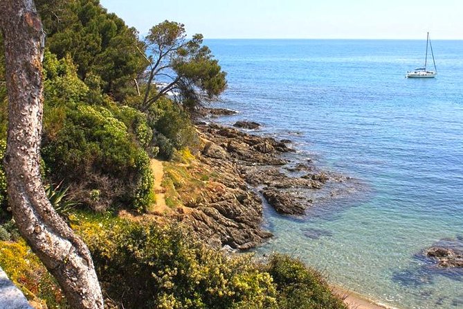 Picturesque Walk From Nice to Villefranche Sur Mer With Pic-Nic and Swim - Guided Walk and Picnic Details