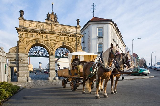 Pilsen Tour From Prague - Transportation Options