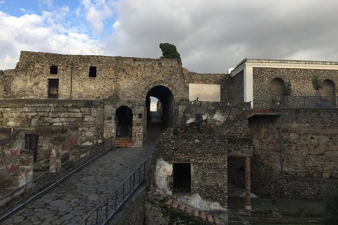 Pompeii and Herculaneum Tour Plus Wine Tasting From Sorrento - Wine Tasting Experience