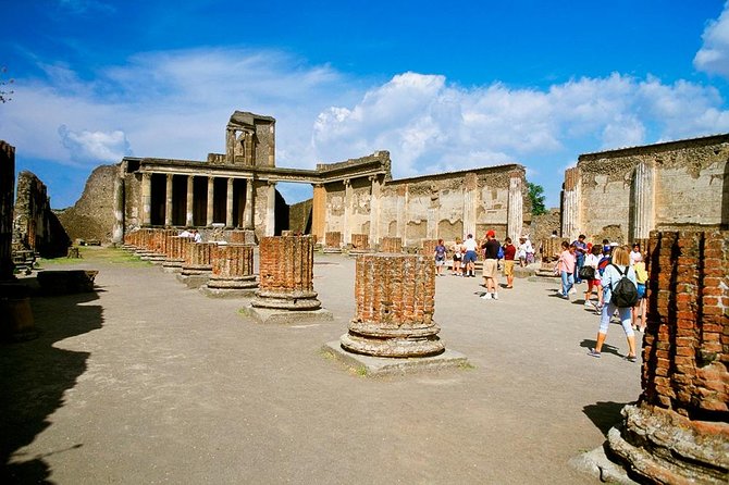 Pompeii & Herculaneum Day Trip From Naples With Lunch - Itinerary Overview