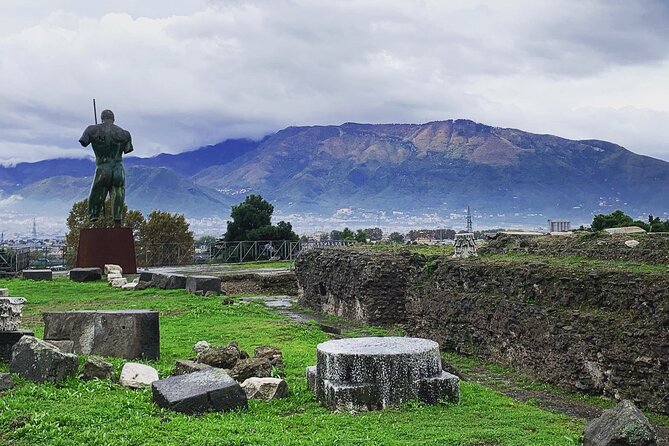 Pompeii Tour With LOCAL GUIDE and SKIP the LINE Entrance - Cancellation Policy