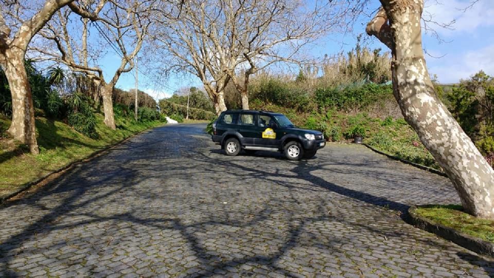 Ponta Delgada: Sete Cidades Half-Day Scenic 4x4 Jeep Tour - Tour Highlights