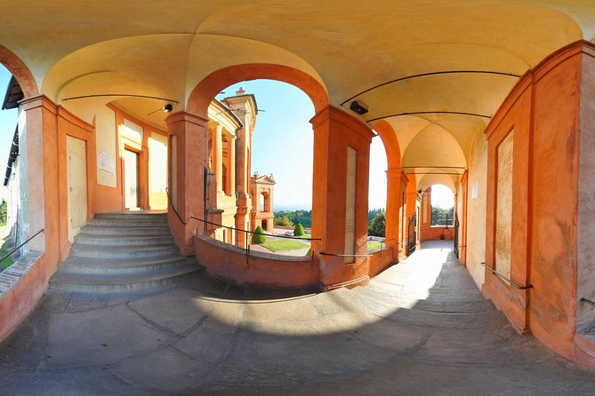 Porticoes of Bologna and Basilica San Luca Guided Tour - Booking Options