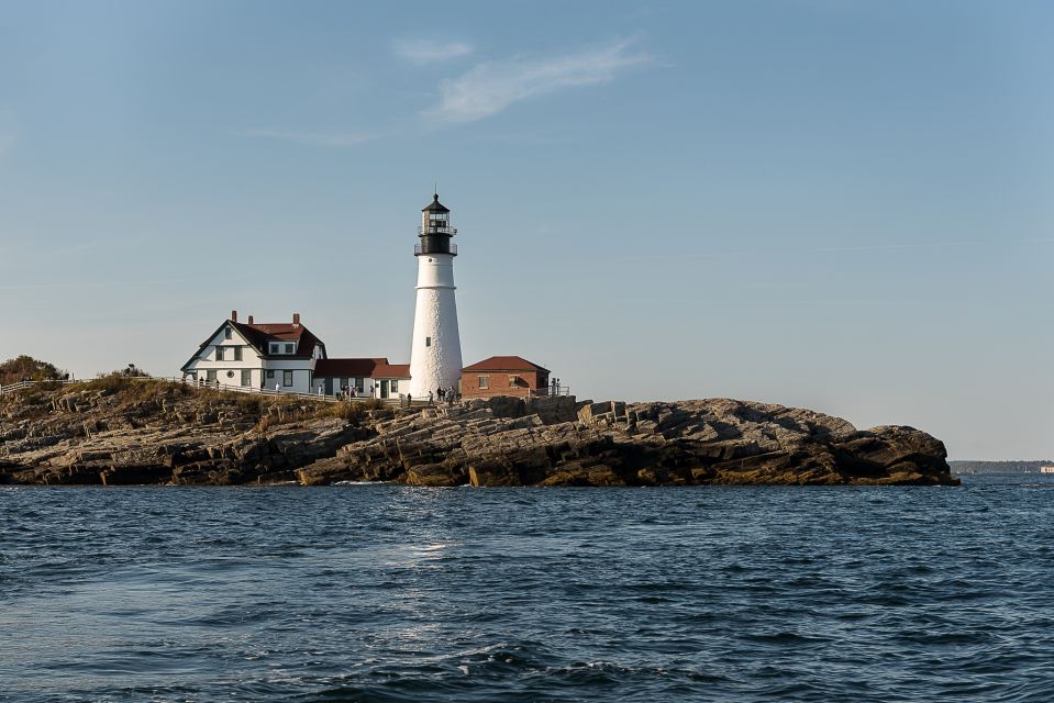 Portland: Sunset Lighthouse Cruise in Casco Bay With Drinks - Experience Highlights