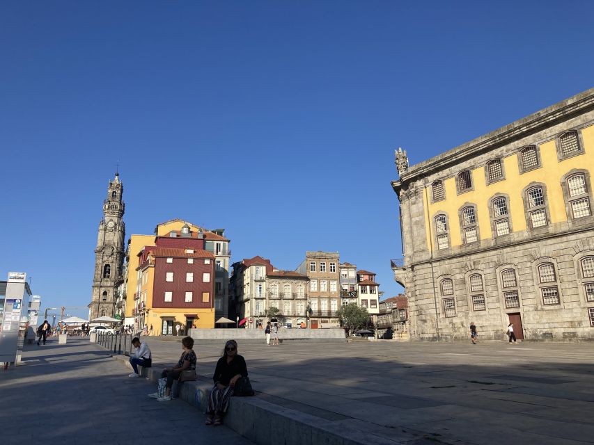 Porto: Culture, Green & Port Wine Tour From Porto to Gaia - Tour Experience