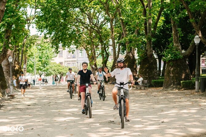 Porto Highlights in 3 Hours E-Bike Tour - Historical, Sightseeing - Landmarks and Monuments