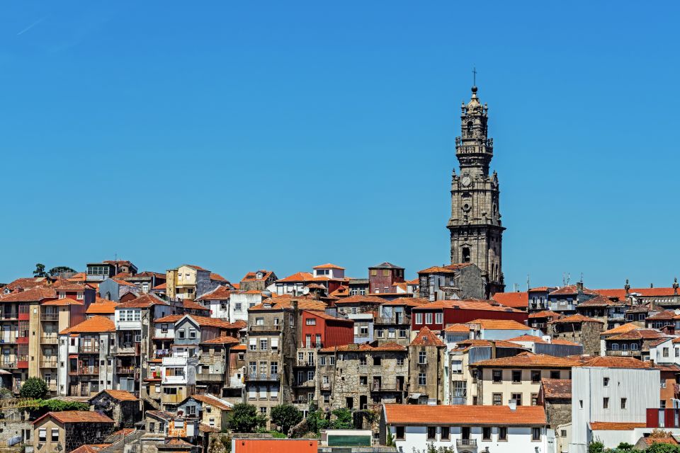 Porto: Highlights Self-Guided Scavenger Hunt and City Tour - Tour Highlights