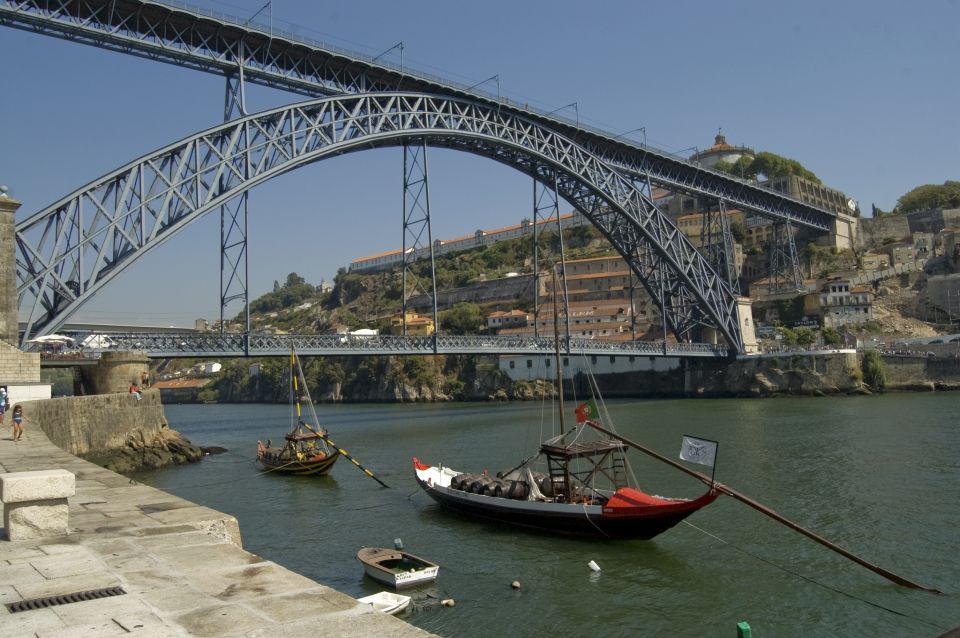 Porto: Private 8-Hour City Highlights Tour - Experience Highlights