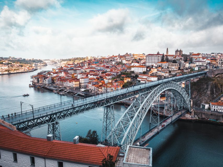 Porto: Private Half Day Walking Tour With Photos - Tour Experience