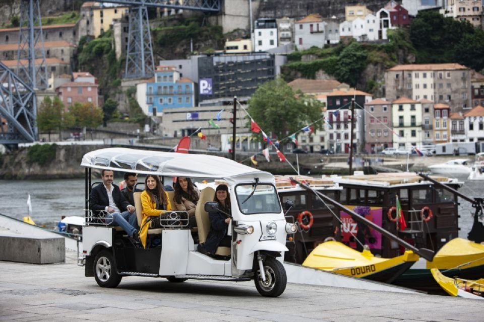 Porto: Private Sightseeing Tour by Electric Tuk Tuk - Tour Highlights