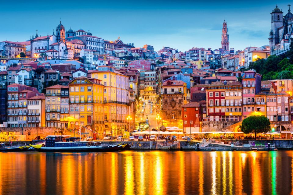 Porto: Private Transfer To Airport - Experience Highlights