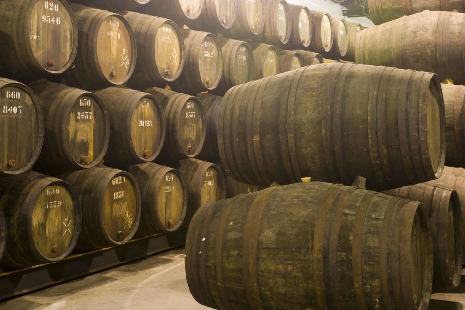 Porto: Skip-The-Line Port Wine Tour With 7 Tastings - Inclusions