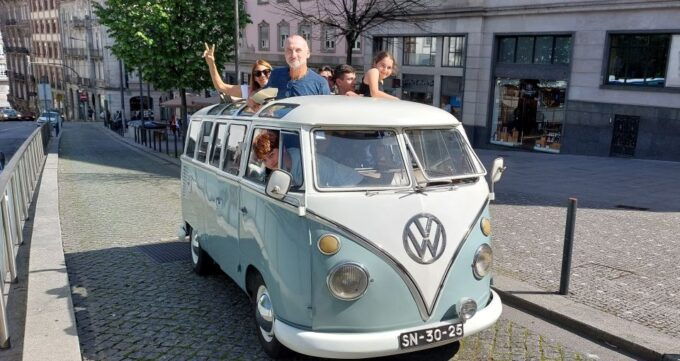 Porto: Vw Kombi Van Tour - Downtown - Inclusions