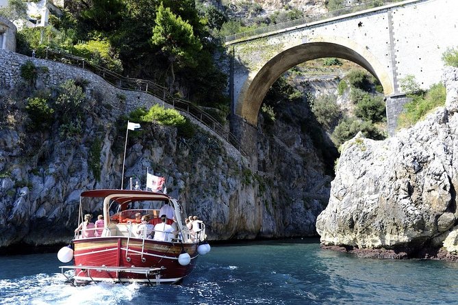 Positano and Amalfi Small Group Boat Tour From Rome With High Speed Train - Tour Logistics