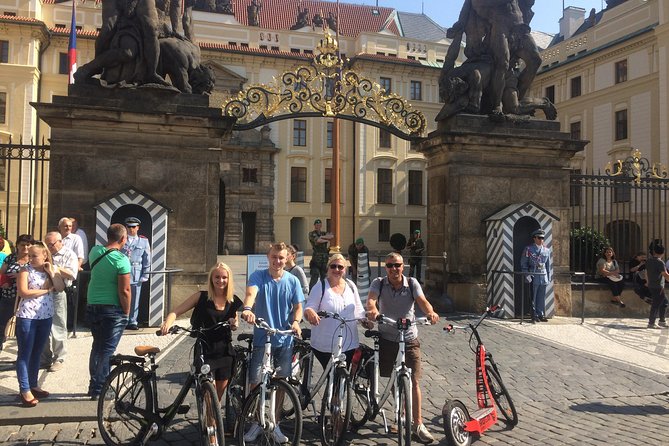 Prague Bike Tour in German - Language Options