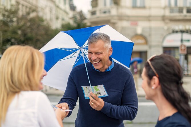 Prague Castle: Admission Ticket With Bus Transfer And Audioguide - Customer Ratings and Feedback